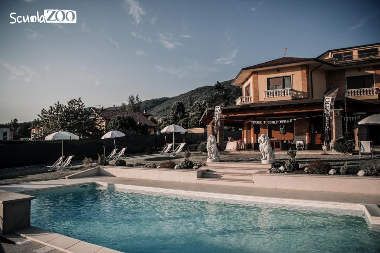La Villa Guest House Capitignano Exterior photo